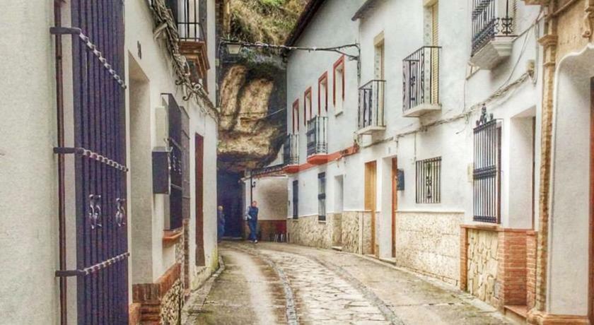 Vivienda Rural Los Tajos De Setenil Setenil De Las Bodegas Exteriör bild