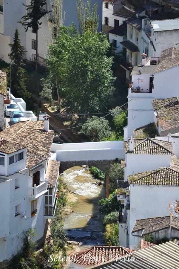 Vivienda Rural Los Tajos De Setenil Setenil De Las Bodegas Exteriör bild